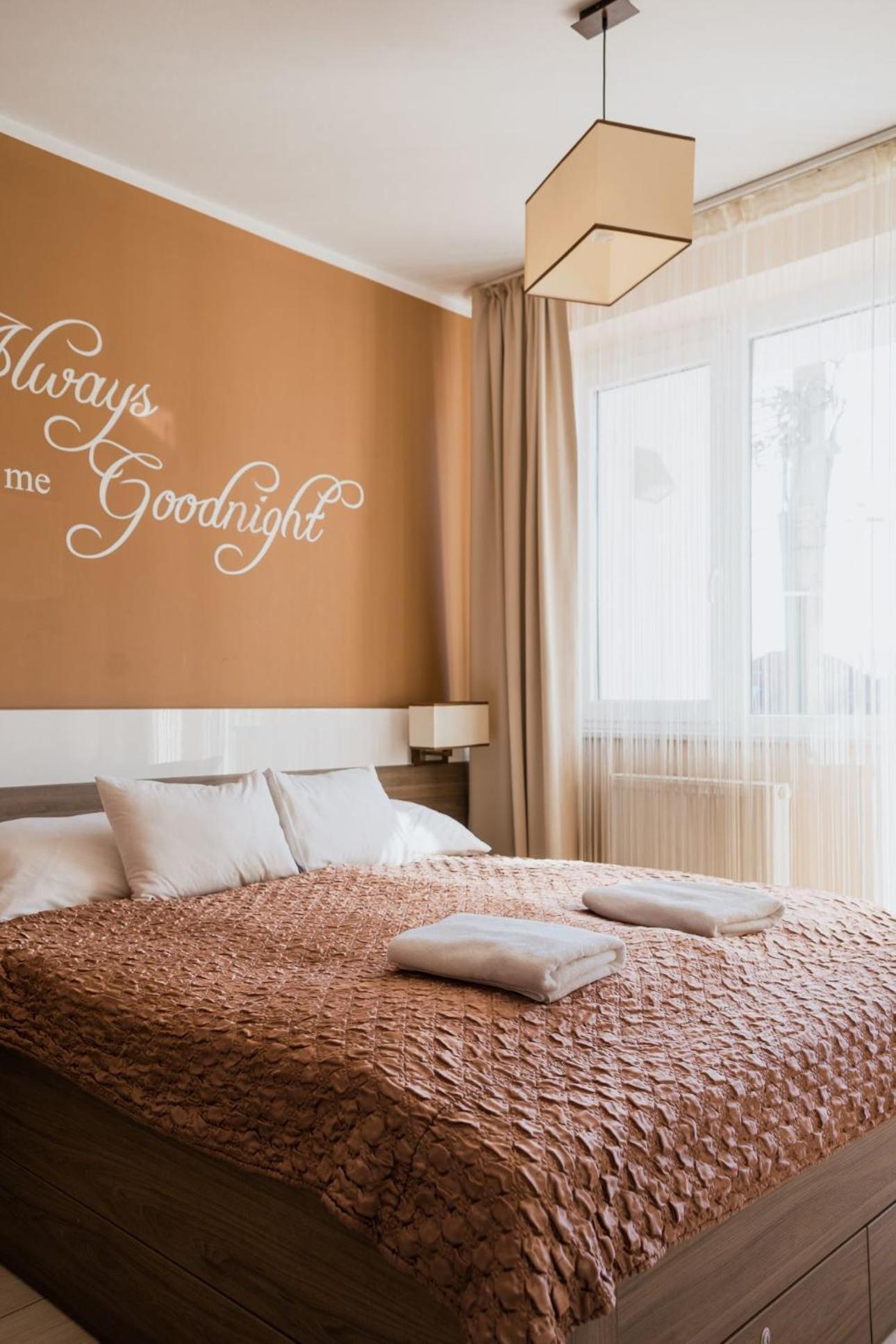 Zafir Apartman Sárvár Екстериор снимка