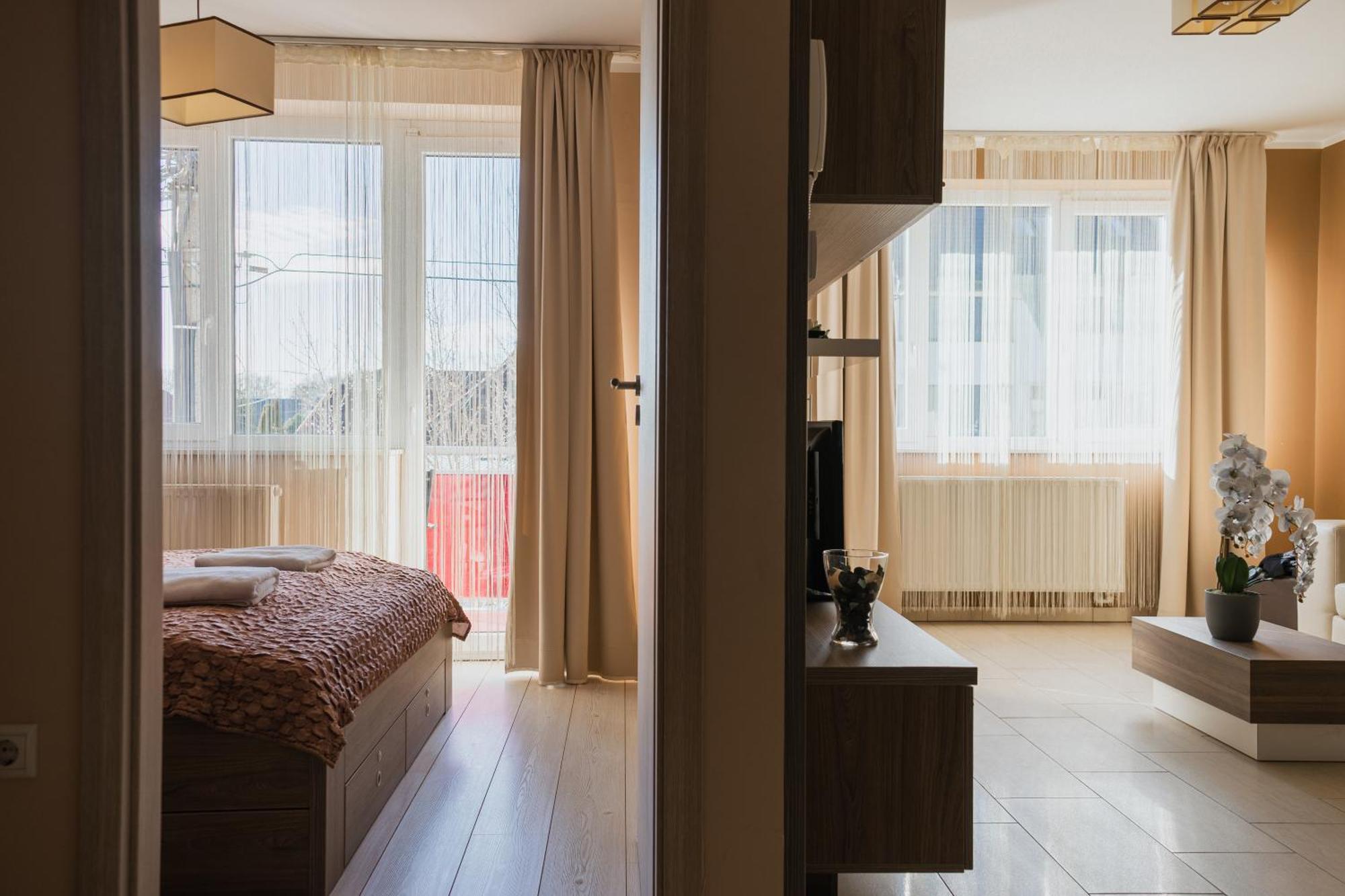 Zafir Apartman Sárvár Екстериор снимка